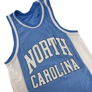 Vintage UNC North Carolina Tar‎ Heels Basketball Jersey Size S Dodger 00